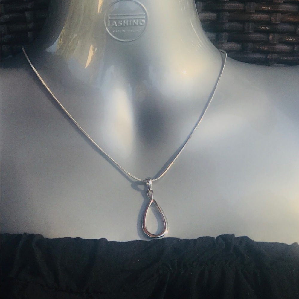 Lia Sophia Infinity Retired Necklace